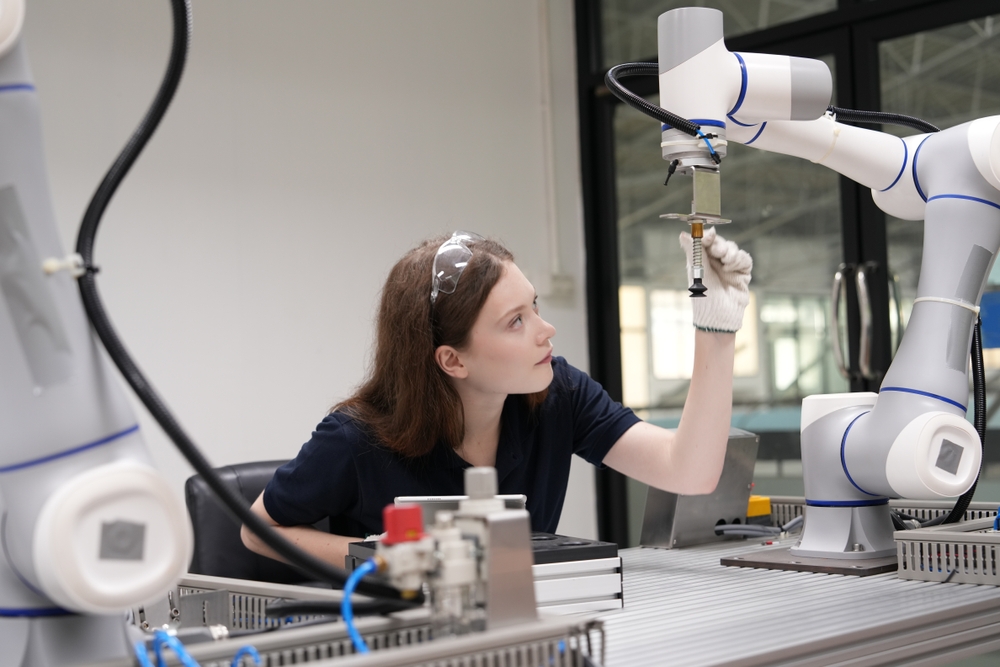 Why Senior Advanced Engineering Professionals Should Be Consulting With CMC 