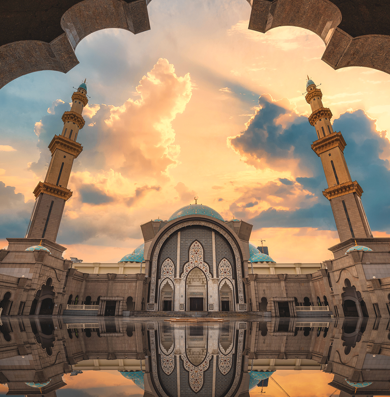 Masjid Wilayah Persekutuan at sunset in Kuala Lumpur, Malaysia