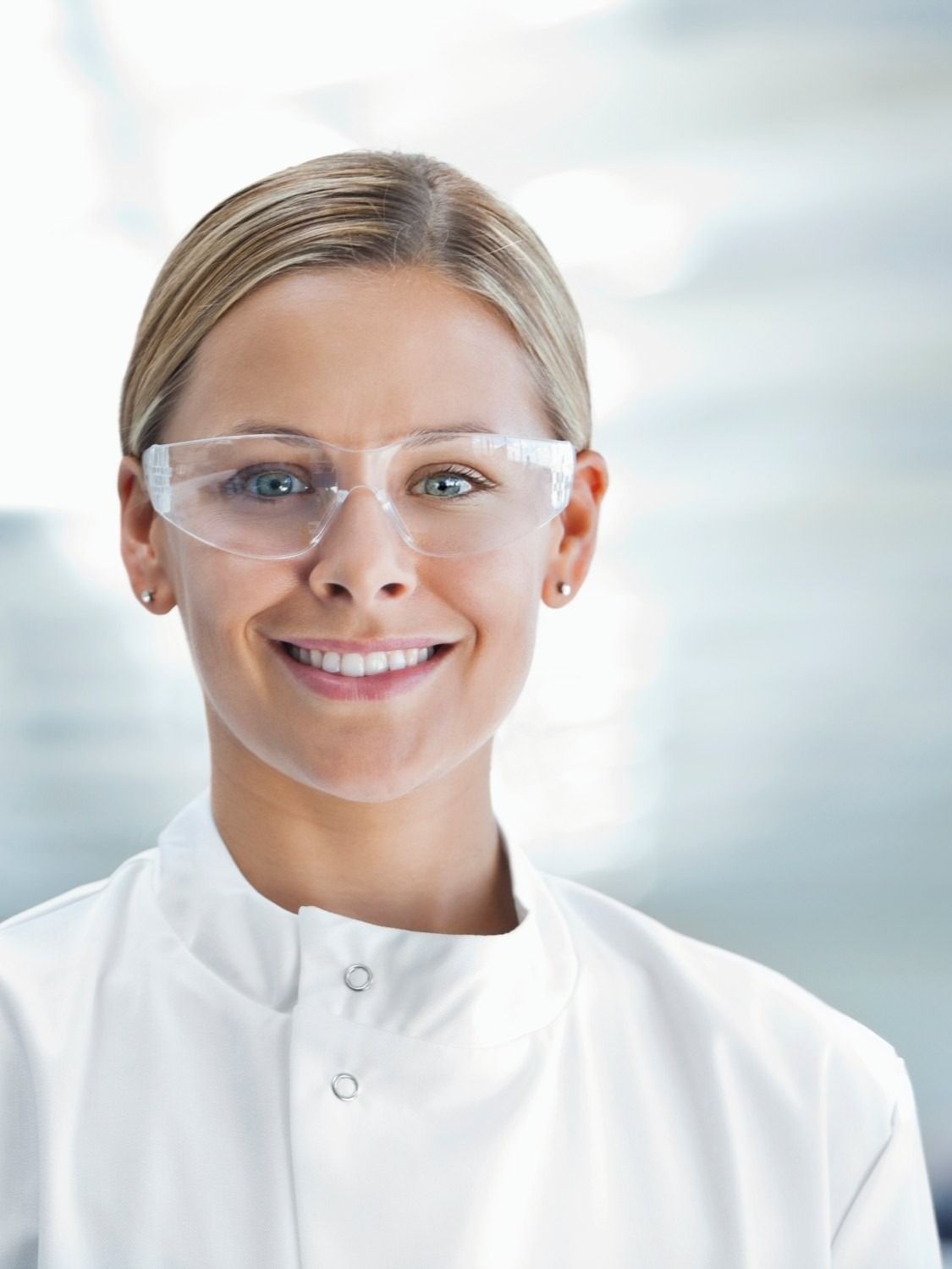female scientist