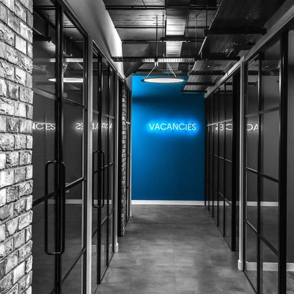 Ready to hire great people? handle recruitment