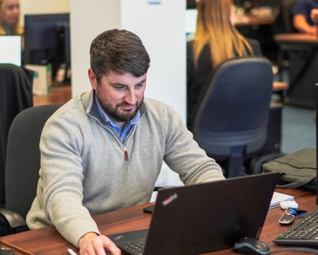 male recruiter