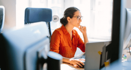 What to Put on a Data Entry Clerk CV