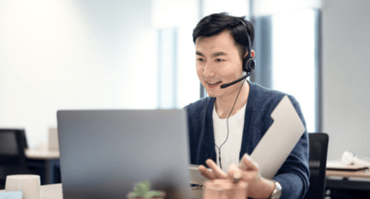 How to Become a Customer Service Advisor?