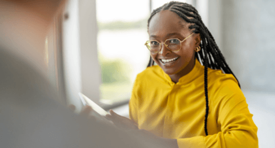 What to Put on an HR Assistant CV