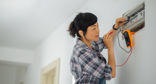 How to Become an Electrical Engineer