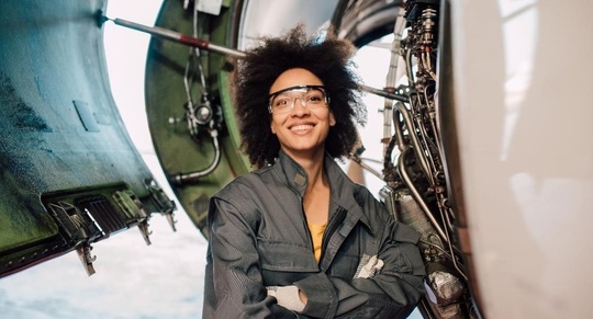 How to Become an Aeronautical Engineer