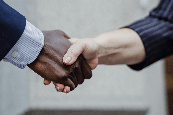 Dedicated on site resource for law firms to respond to secondment requests without sacrificing associates