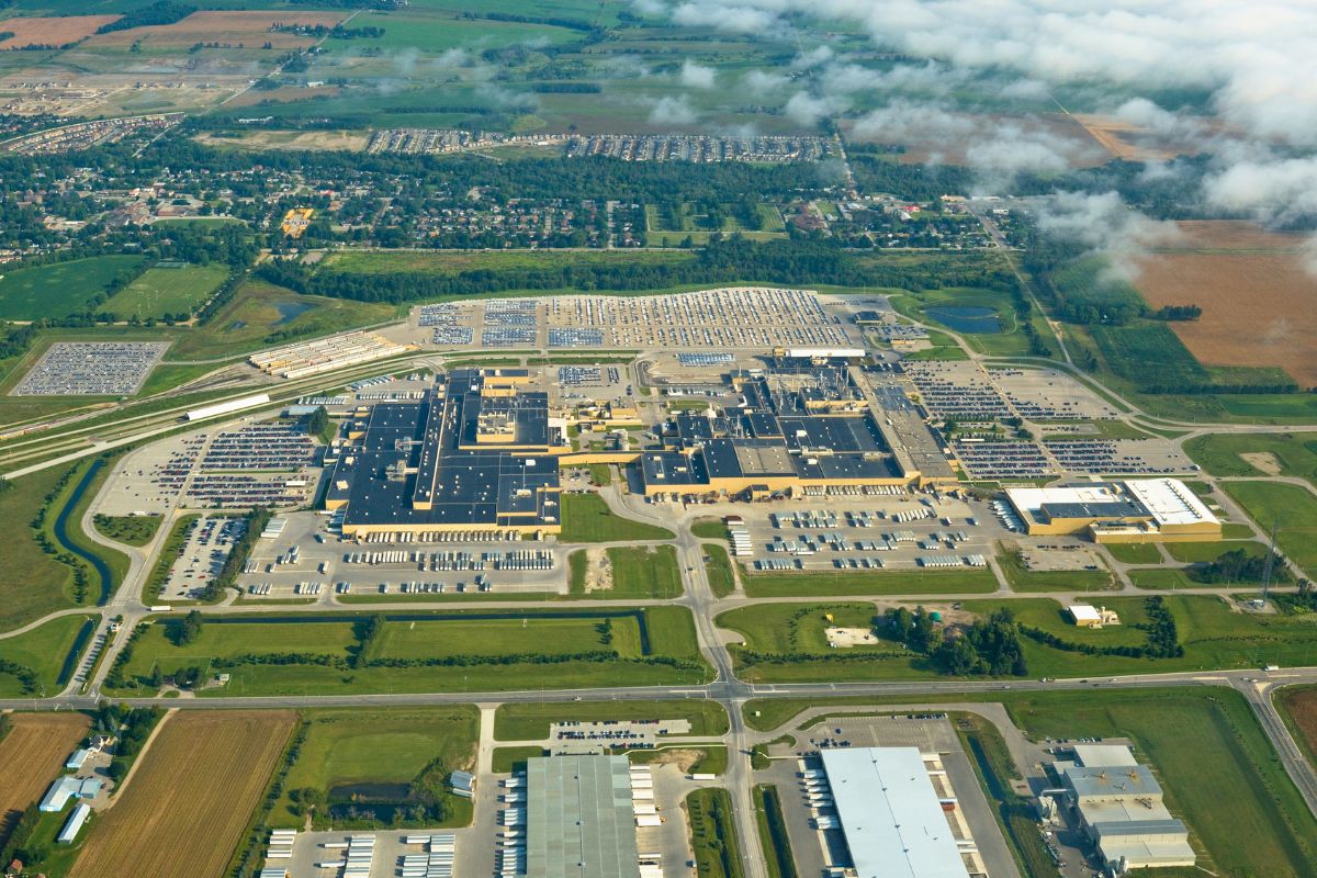 Gearing up to be greener: sustainable manufacturing in automotive 🌍