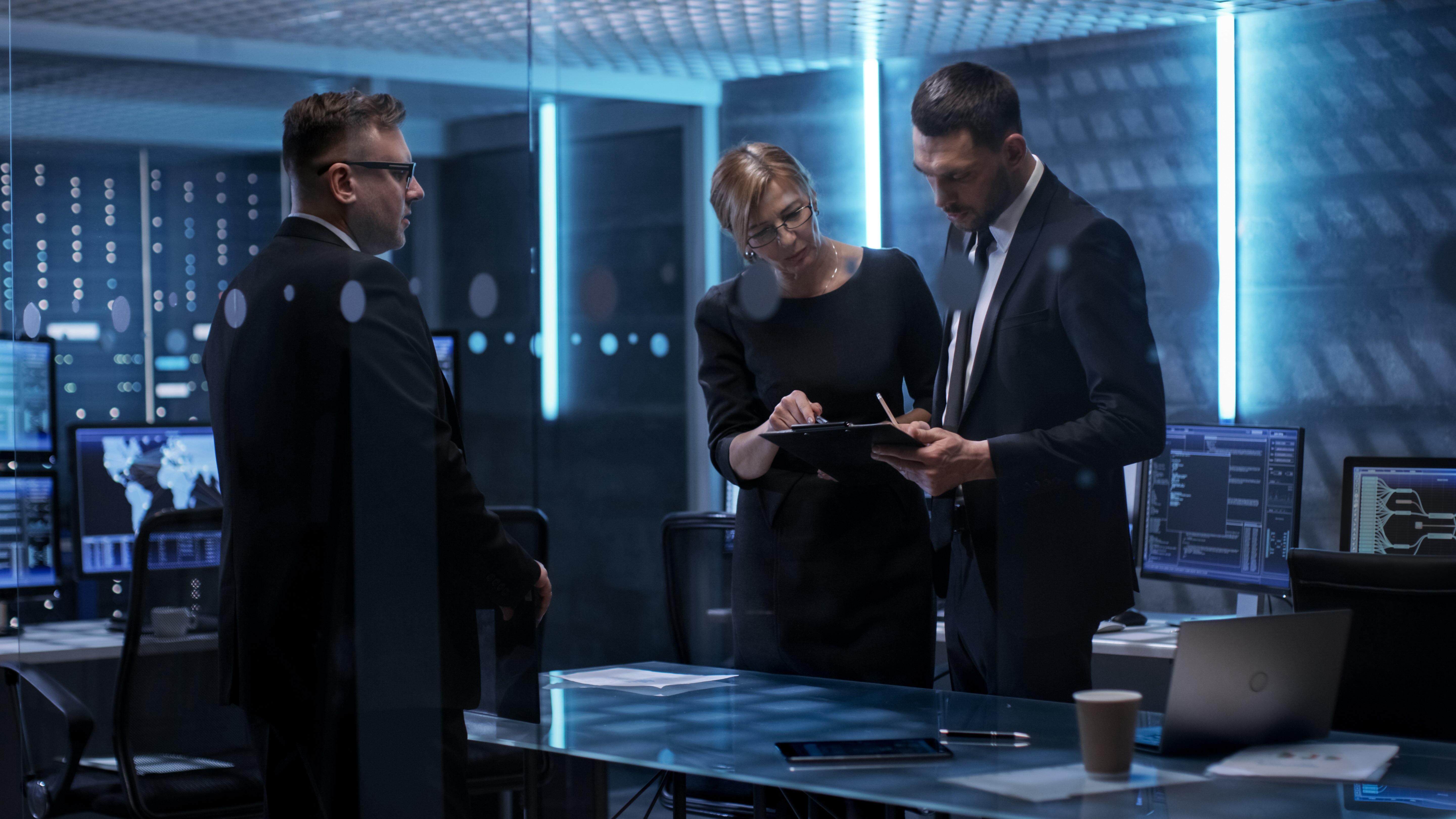 What Challenges Are IT Companies Facing and how Can They Overcome Them?