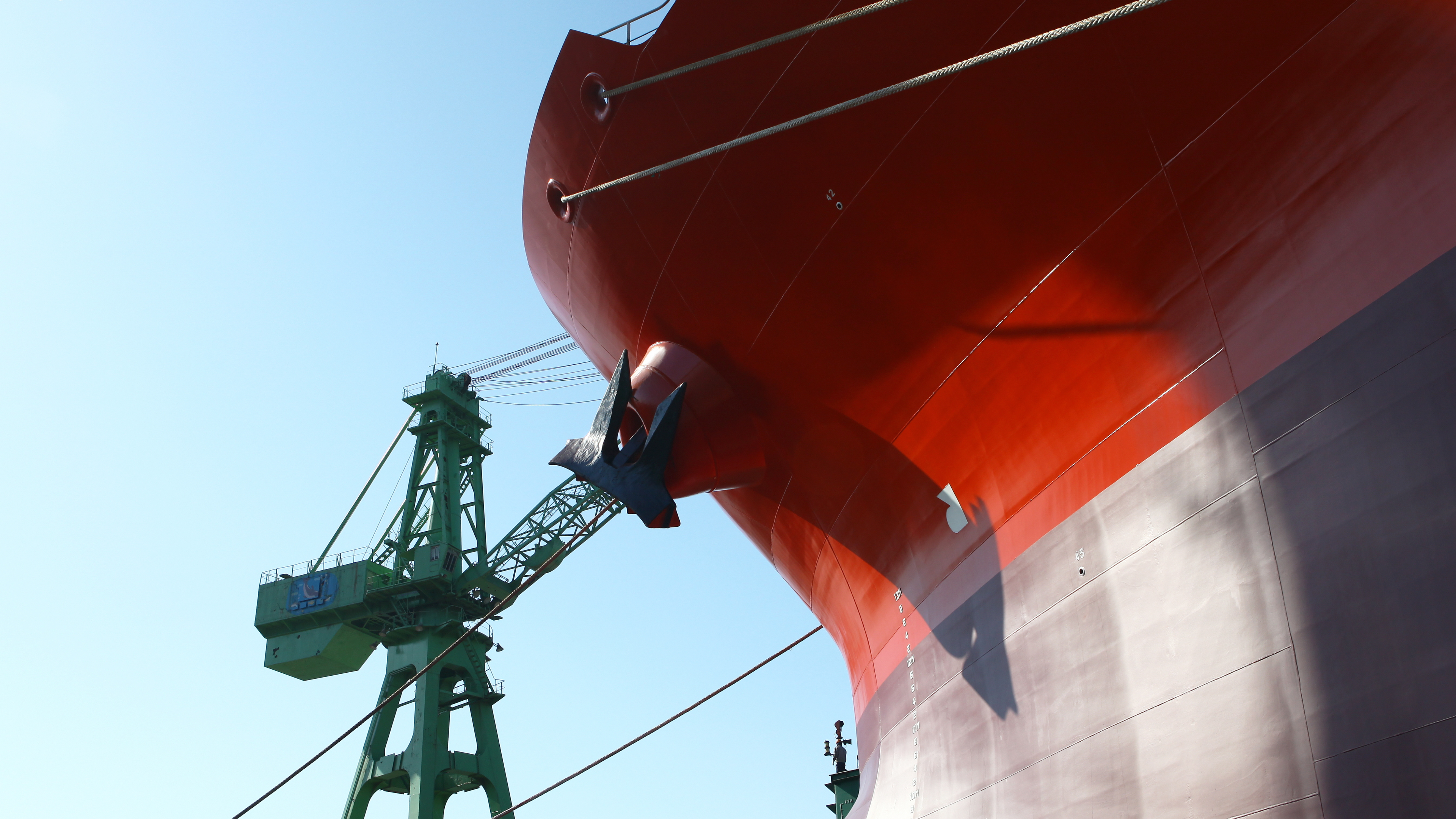 Shipbuilding Trends: Defense, Talent Gaps & 2026 Outlook