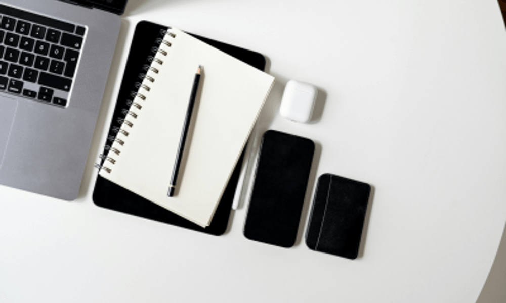 1,098 Students Gain Digital Skills Thanks to VHR’s Tech Donation