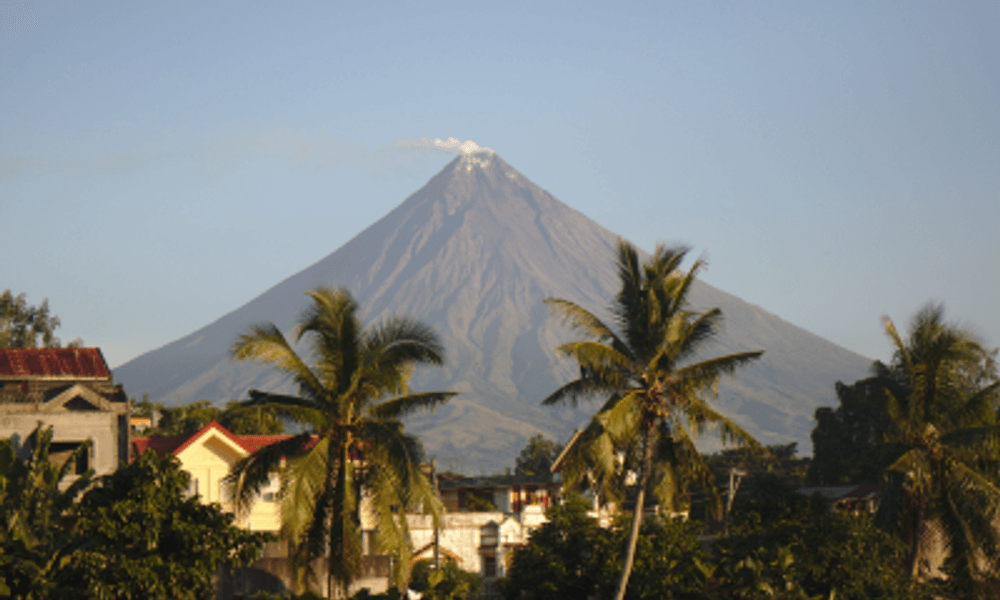 5 Reasons to Live and Work in the Philippines