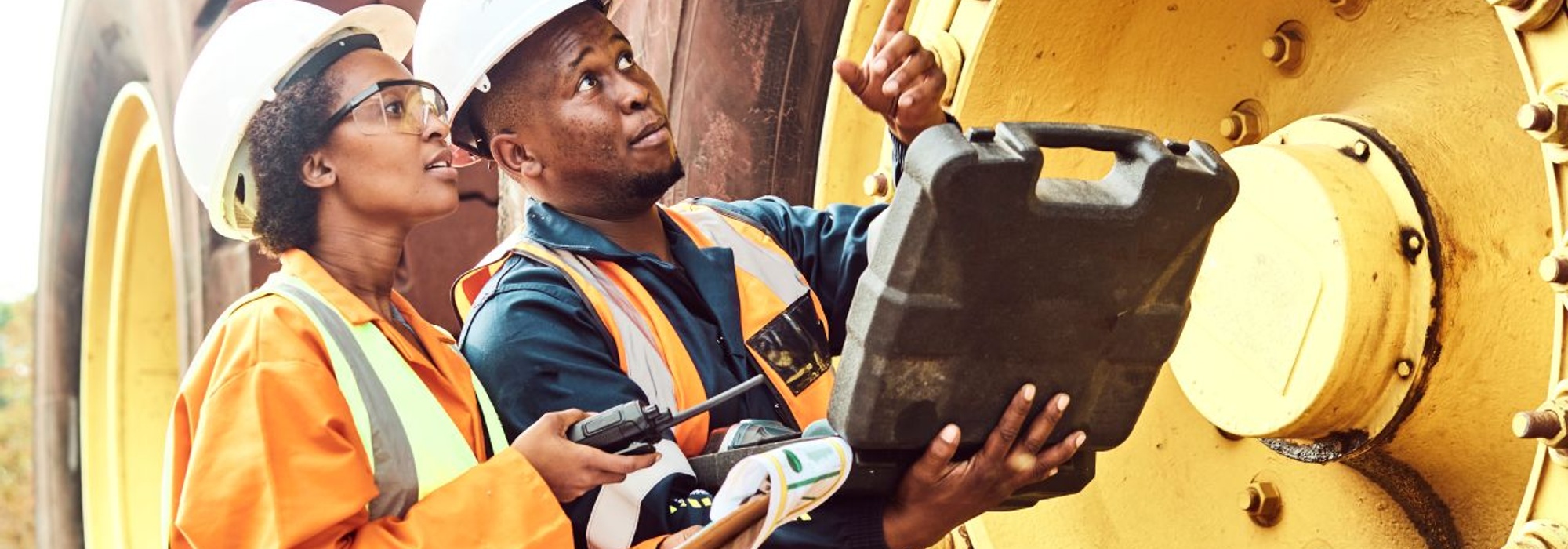 Why Mining Operators Need a Different Recruitment Strategy for STEM Roles vs. Trade Roles