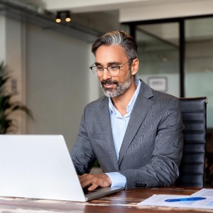 Leadership in a Changed World: Managing Performance