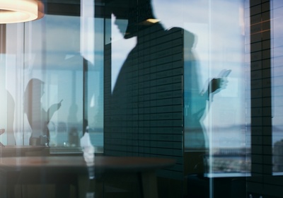 'I'm a Fraud' – How Imposter Syndrome Hides in Plain Sight and How to Overcome It 