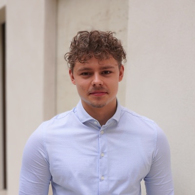 Erik Hesse