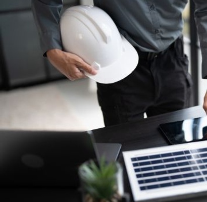 Hire Health & Safety Managers for Solar Construction Sites