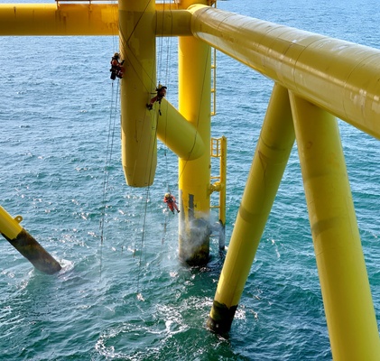 A Day in the Life of a Contractor: Rope Access Supervisor