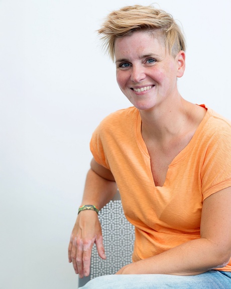 Kathrin
Barnes