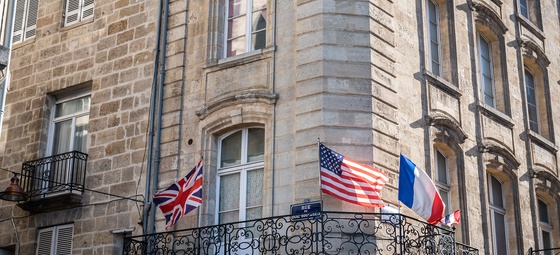 Recruiting English-Speaking Talent in France: A Guide for International Companies 