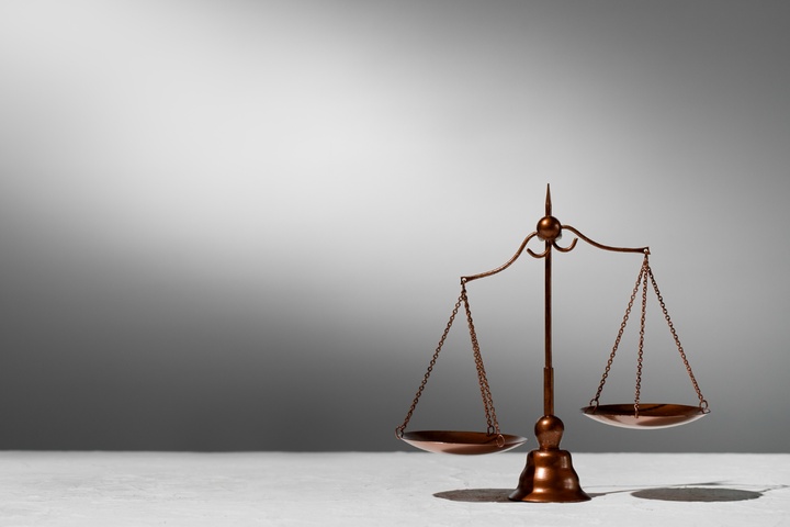 Why more lawyers are moving in-house – and how to attract them