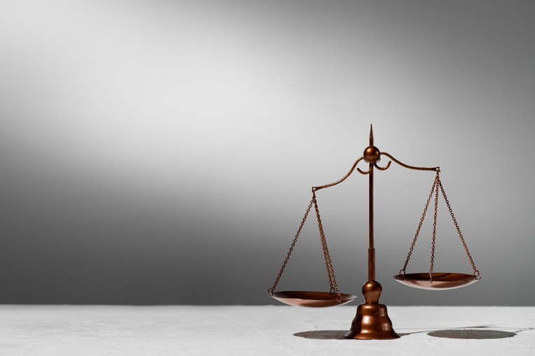 Why more lawyers are moving in-house – and how to attract them