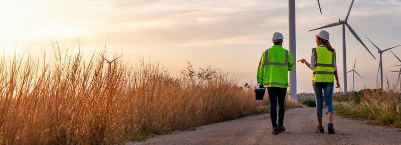 Top Qualities to Look for in Renewable Energy Recruiters