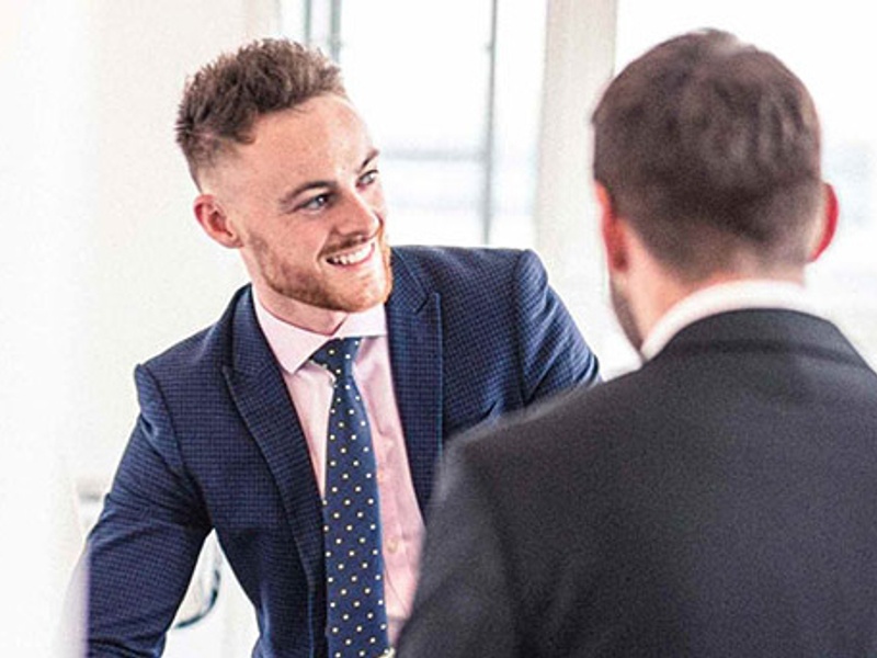 When to Meet a Recruiter