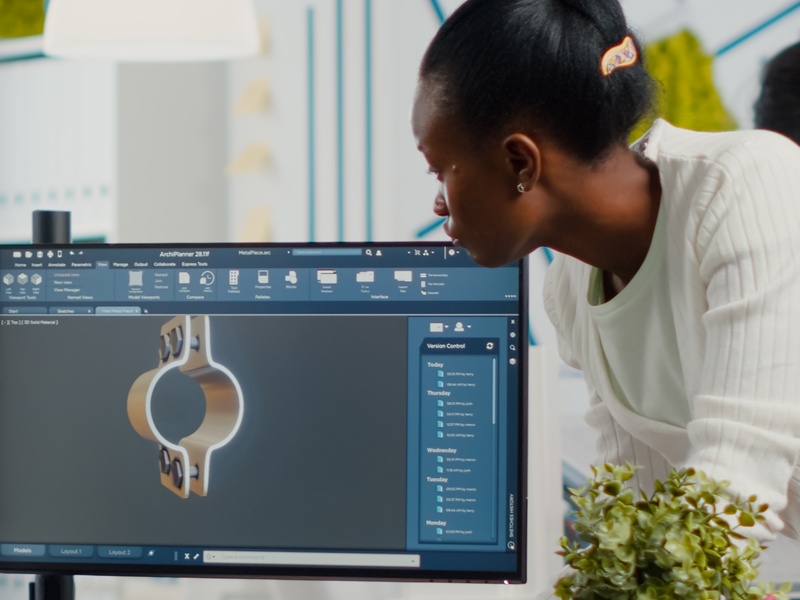 How to Recruit Top Engineers in a Competitive Market 
