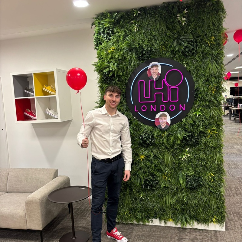 The red converse club: Recognising outstanding performance at LHi