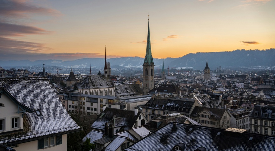 Relocating to Switzerland? image