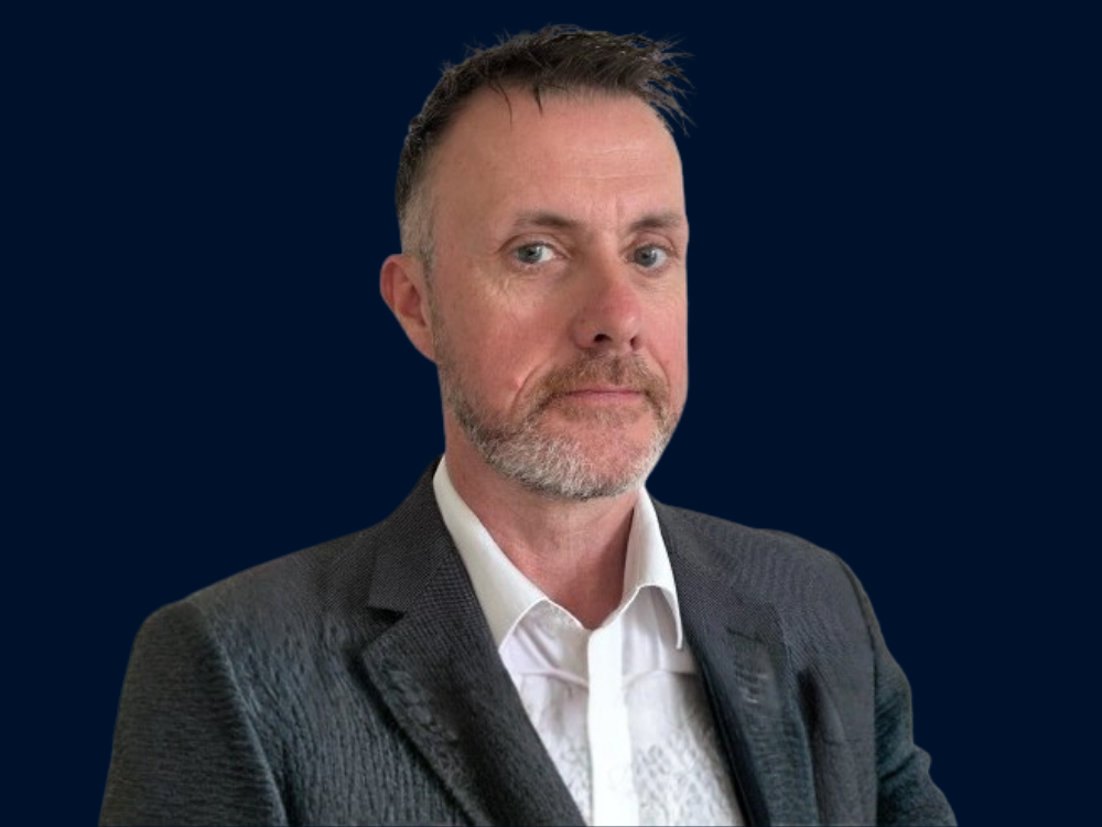 Darren Mealings image