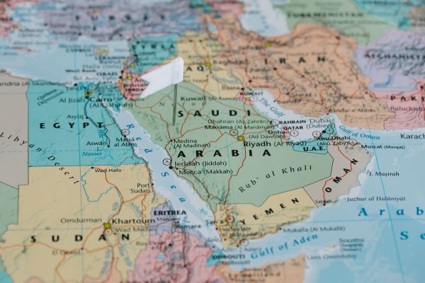 ACWA Power Signs Major Green Hydrogen Agreements with European Partners