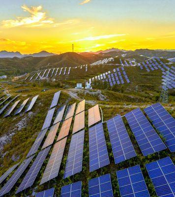 5 Solar EPC Contract Risk Signals UK Developers Hire For 2026