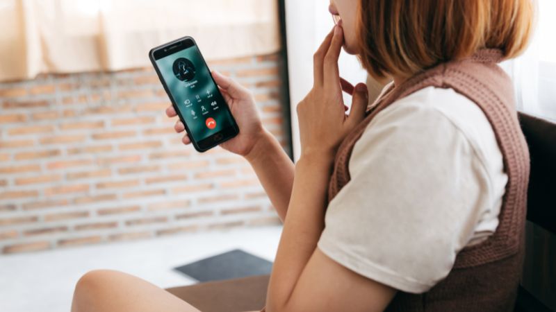 How to Spot and Protect Yourself from Recruitment Scammers
