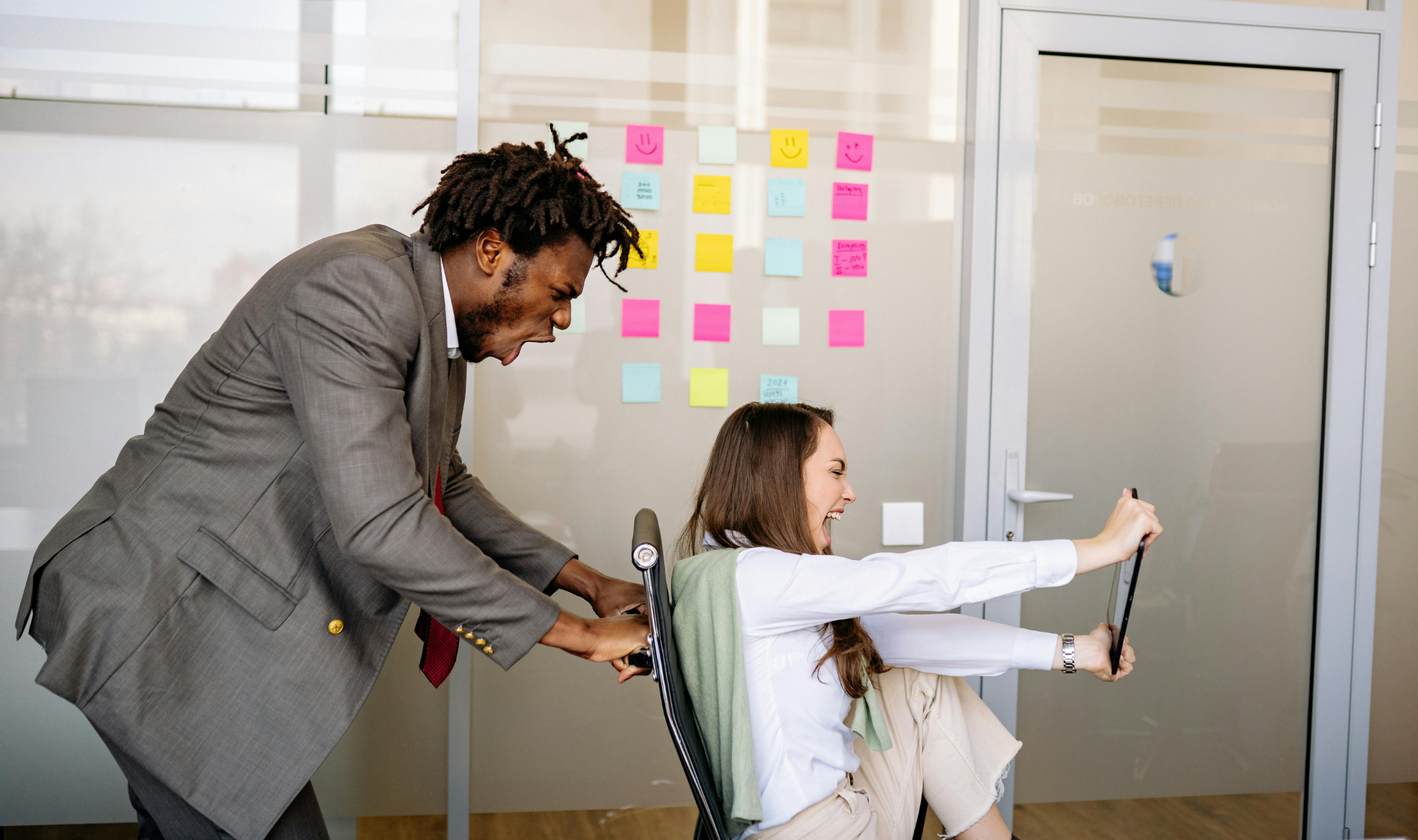 How to Lose a Job in 10 Days: New Job Mistakes to Avoid 